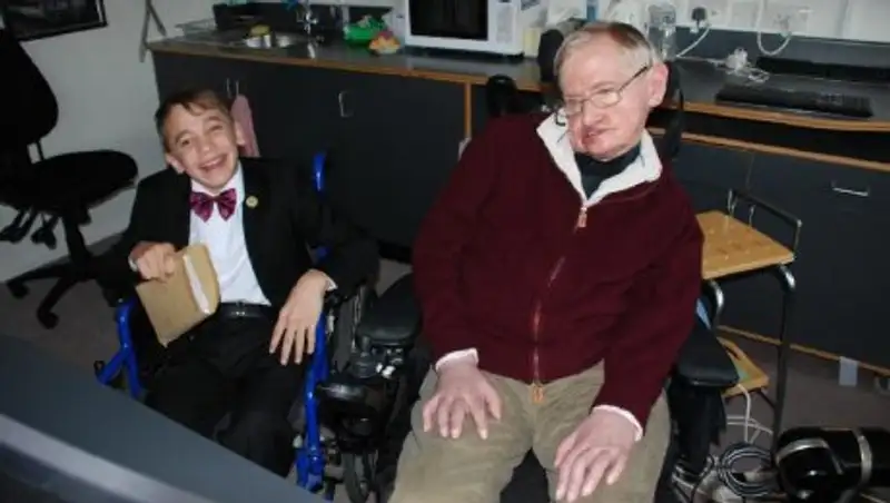 Казахстанский школьник рассказал о своей встрече со Стивеном Хокингом