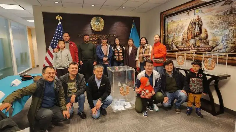 Последний избирательный участок для казахстанцев за рубежом завершил работу
