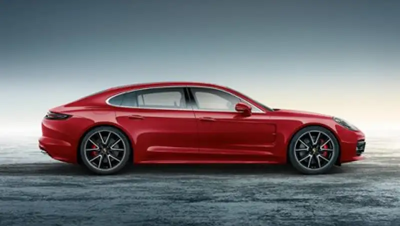 Самый мощный Porsche Panamera стал эксклюзивнее