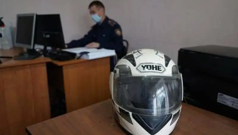 Грабителей на мопеде задержали в Петропавловске