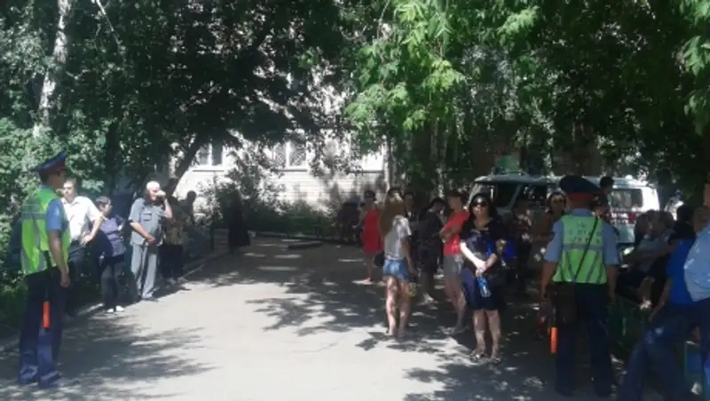 В Петропавловске полностью ликвидирован пожар в «Пицца Хаус»