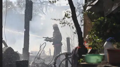 50 человек эвакуировали из-за пожара в Туркестанской области, фото - Новости Zakon.kz от 02.04.2023 13:26