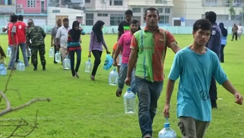 Жители Мальдив устроили беспорядки из-за отсутствия питьевой воды