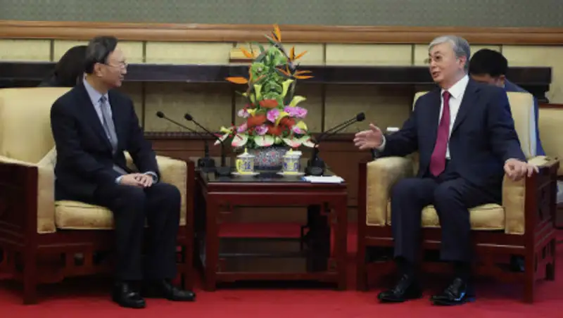 Токаев придает важное значение визиту в Китай