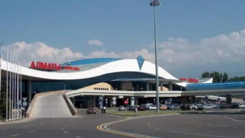 Гражданка Южной Кореи задержана в аэропорту Алматы за подделку паспорта