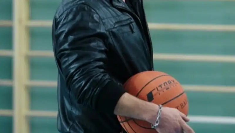 Сельский учитель в ЮКО торговал наркотиками