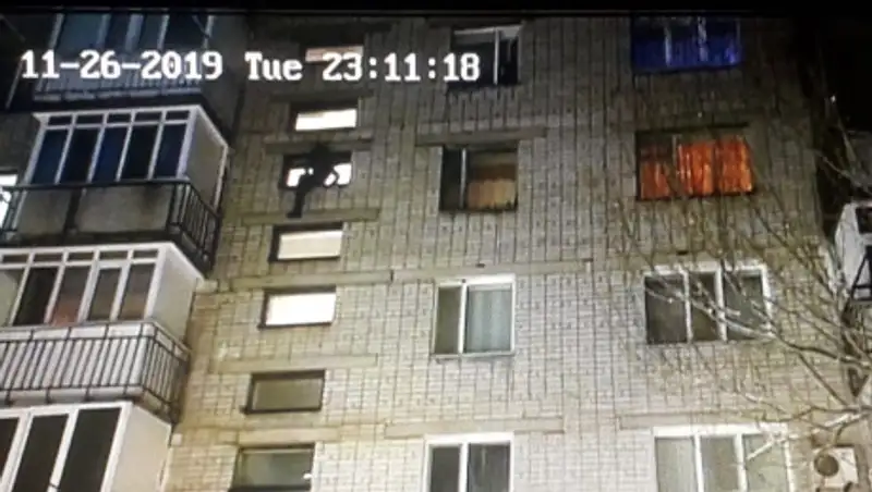 Появилось видео спасения девушки в Талдыкоргане