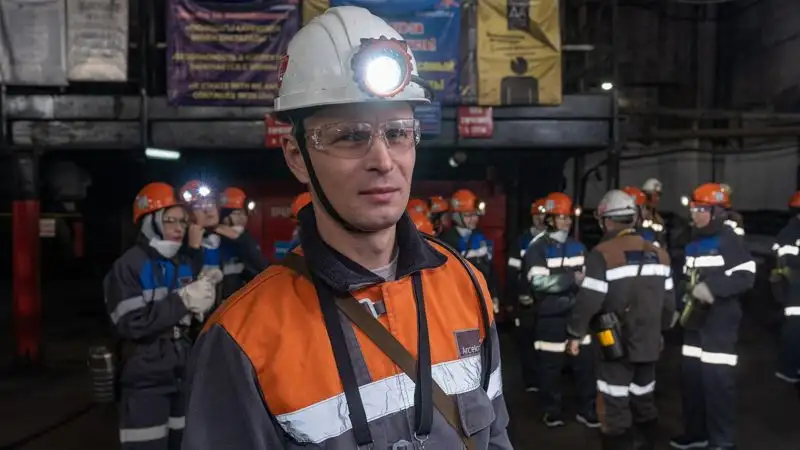 Жены горняков посетили рабочие места на шахте АО , фото - Новости Zakon.kz от 28.04.2023 09:53