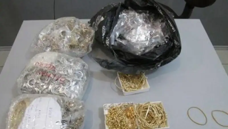 Крупный воздушный канал контрабанды ценностей пресекли в Алматы