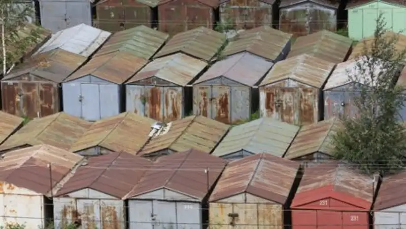 Аким столичного района рассказал о графике и причинах избавления от гаражей