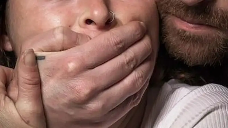 Мужчина похитил бывшую возлюбленную в Кыргызстане