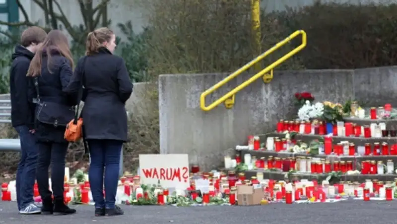 Во Франции началось опознание жертв авиакатастрофы