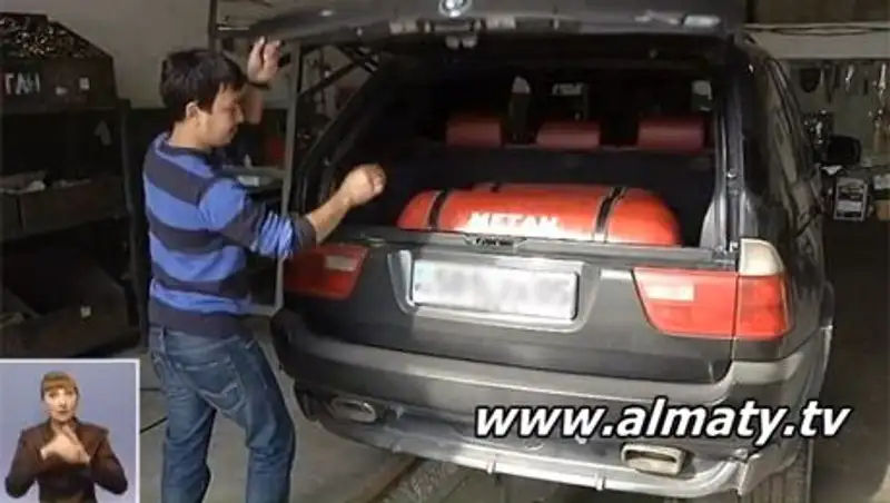 Алматинские водители отказываются от бензина