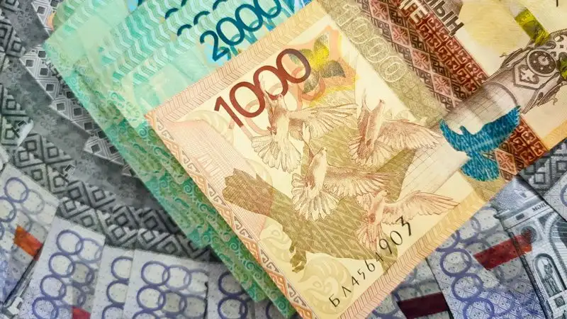 Ослабление тенге: продолжит ли расти курс доллара