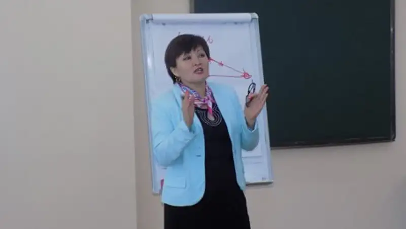 Госслужащих ВКО учили организации мероприятий по модернизации сознания