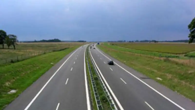 В Актюбинской области завершена реконструкция участка автодороги «Граница РФ - Шымкент»