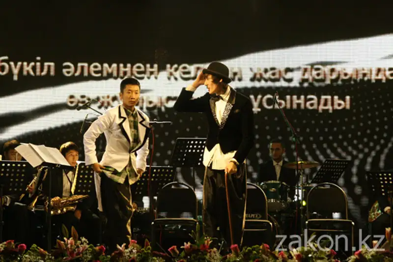В Алматы открылся II Международный студенческий кинофестиваль «Бастау» (фото), фото - Новости Zakon.kz от 24.10.2012 17:07