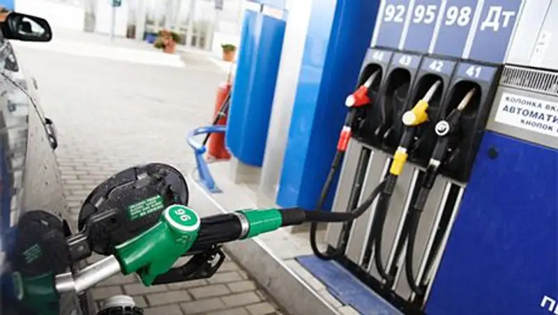 Снижение цен на бензин обрадовало не всех водителей Алматы