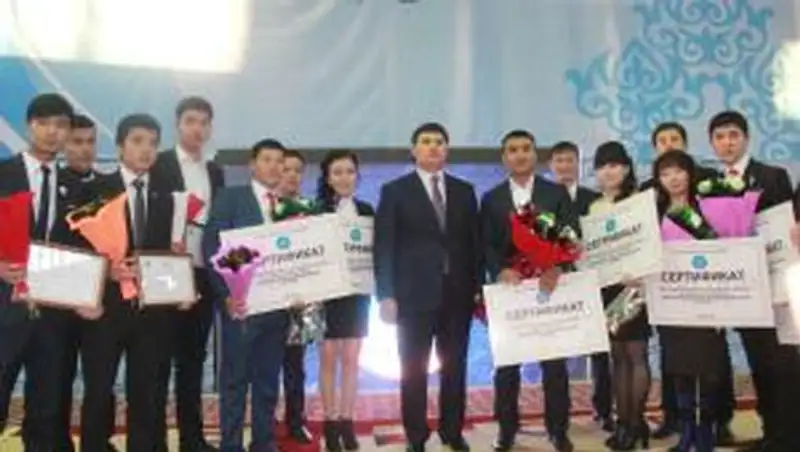 В Кызылорде вручена именная премия акима города «Самгау», фото - Новости Zakon.kz от 25.11.2013 22:11