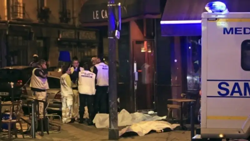 МВД: после терактов во Франции проведено 168 обысков, 23 человека задержаны