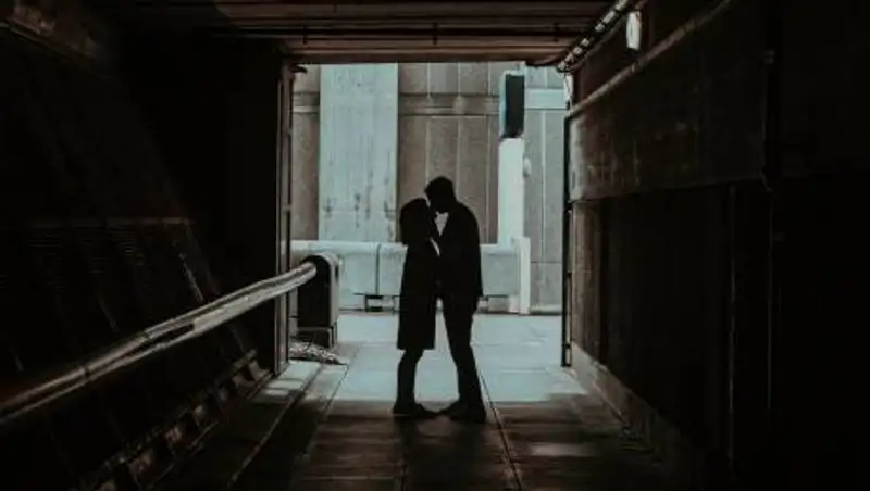 Влюбил, разорил и бросил - альфонс развел столичных женщин на миллионы тенге