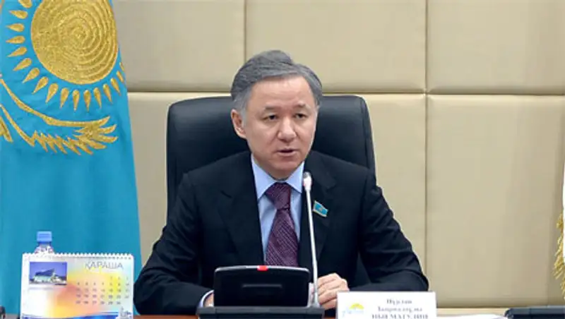 Депутаты Мажилиса собираются в регионы