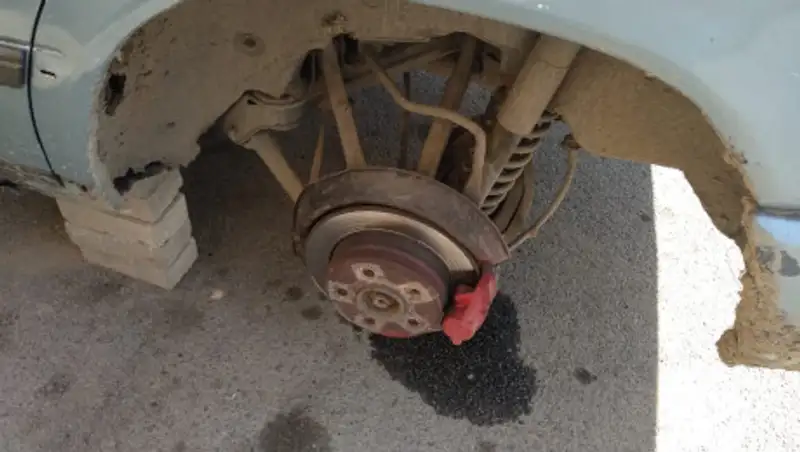 19-летний парень за три дня угробил три чужие машины в Алматы