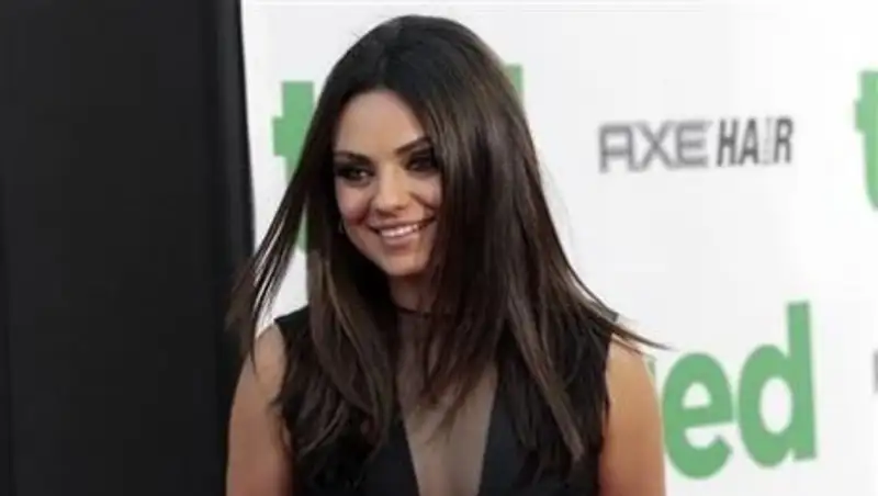 Мила Кунис и Эштон Кутчер назвали новорождённого сына Димитрием