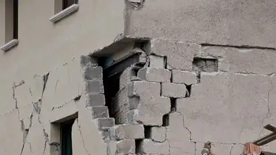 В турецком городе спасатели приостановили снос здания из-за кошки , фото - Новости Zakon.kz от 25.02.2023 02:58