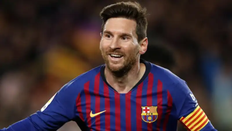 Месси в девятый раз за десять лет забил 50 голов