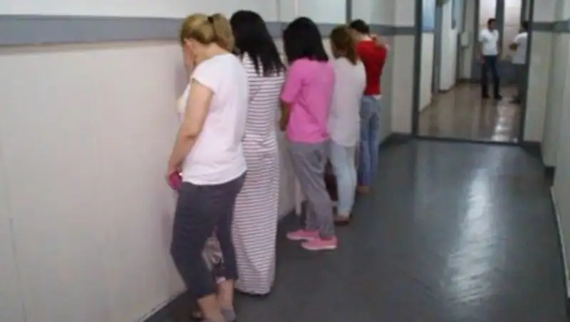 В ЮКО за три дня рейдов на учет поставили около 80 проституток