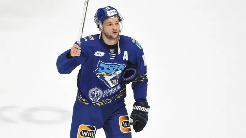 Хоккеист "Барыса" забил красивый гол