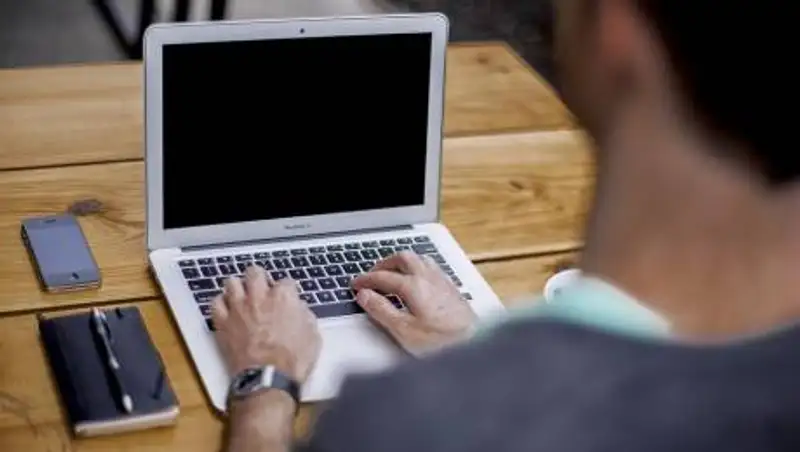 Исправляет уязвимости: Apple выпустила экстренное обновление iOS