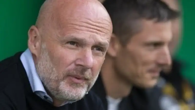 Новый тренер сборной Казахстана по футболу: Для меня это большая честь