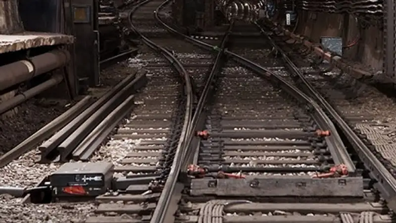 Сотрудник московского метрополитена назвал возможную причину аварии