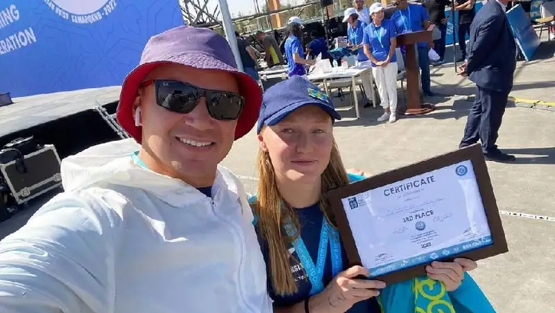 Мария Федотова завоевала "бронзу" ЧА-2022 по плаванию