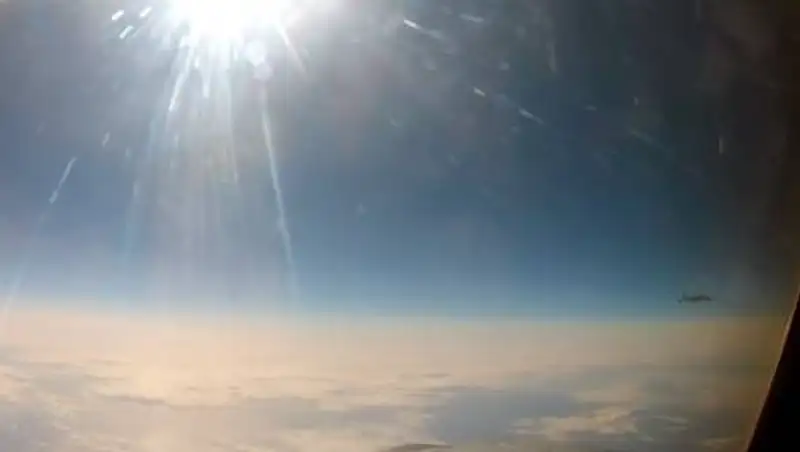 Российский истребитель перехватил самолет-разведчик США