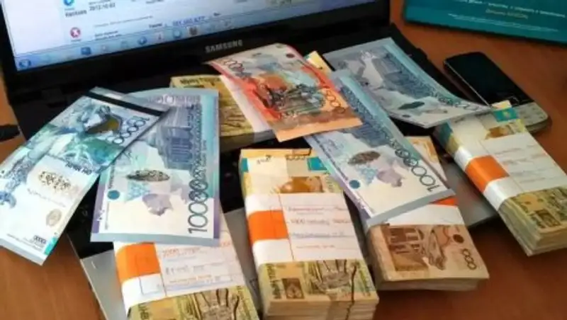 СЭР РК выявила фальшивомонетчика, подпольные цеха алкоголя и подпольные казино