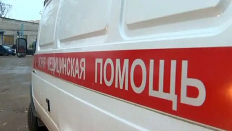 На Алтае перевернулся автобус со студентами: 13 пострадавших