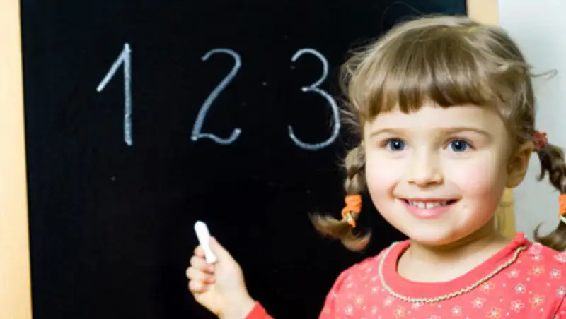 Минобразования: Шестилетние дети, посещавшие дошкольные организации, готовы к обучению