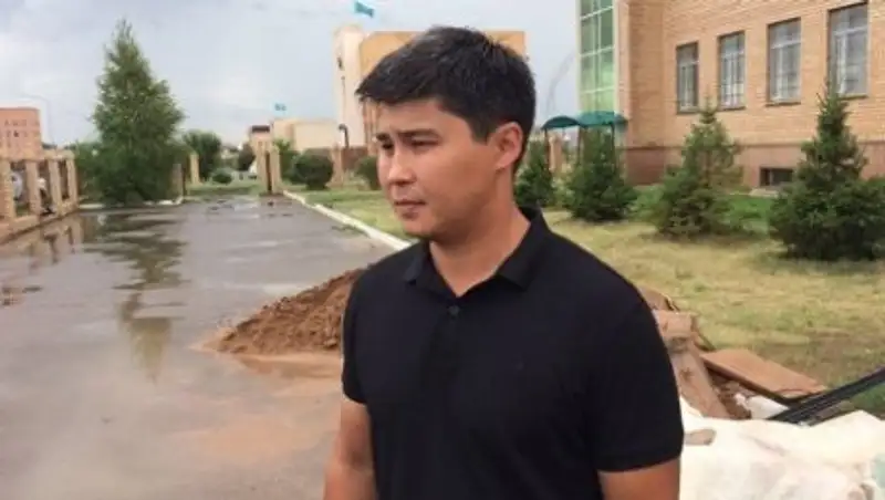 Сын покончившего с собой Омирбека Жампозова находится под следствием