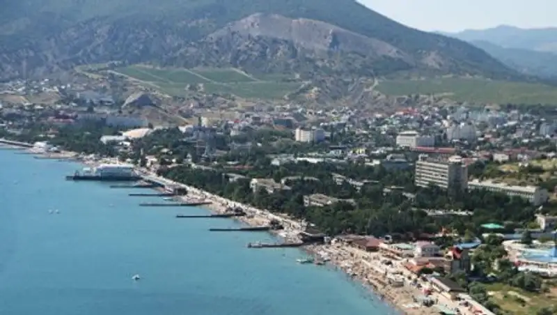 Евросоюз продлил на год санкции против Крыма