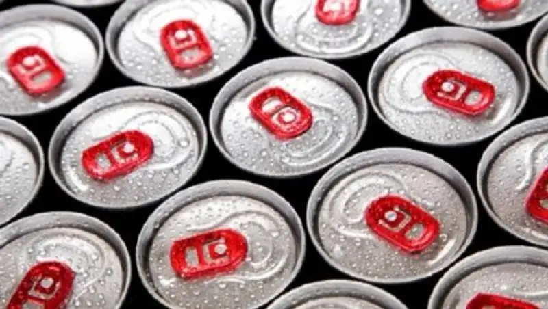 Ввести запрет на продажу энергетиков несовершеннолетним предложил депутат