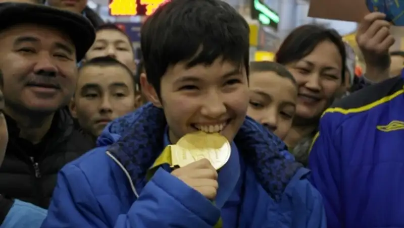 Как в Алматы встретили героинь мирового первенства по боксу среди женщин