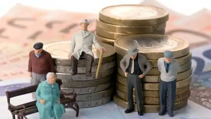 Работникам вредных и тяжелых производств могут добавить 5% к пенсионным отчислениям, фото - Новости Zakon.kz от 22.10.2013 15:05