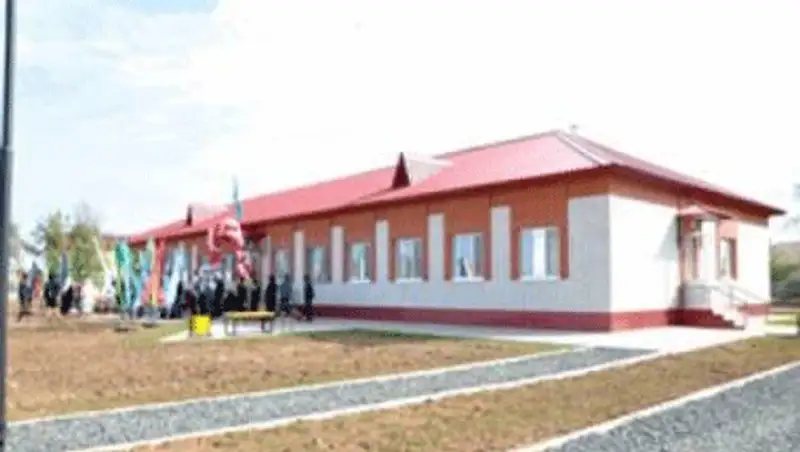 С.Каирбекова: Чем стоять 10-м ассистентом у 20-го стола, лучше поехать практиковаться в село