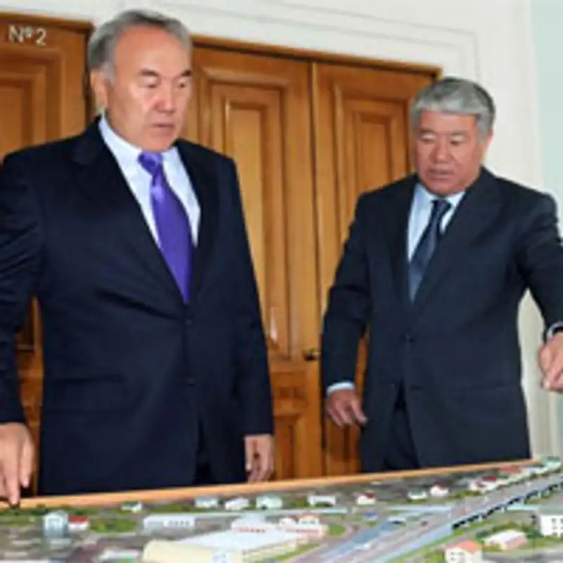 Назарбаев поручил Есимову развивать городскую инфраструктуру, фото - Новости Zakon.kz от 10.10.2013 21:27