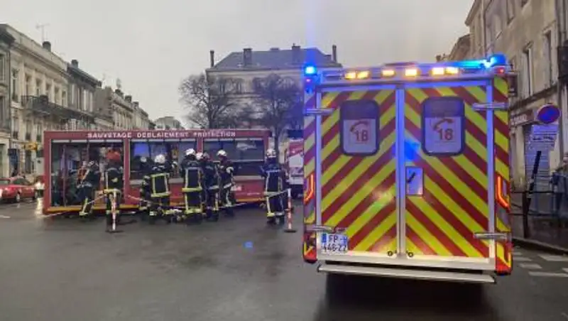 Мощный взрыв прогремел в центре Бордо