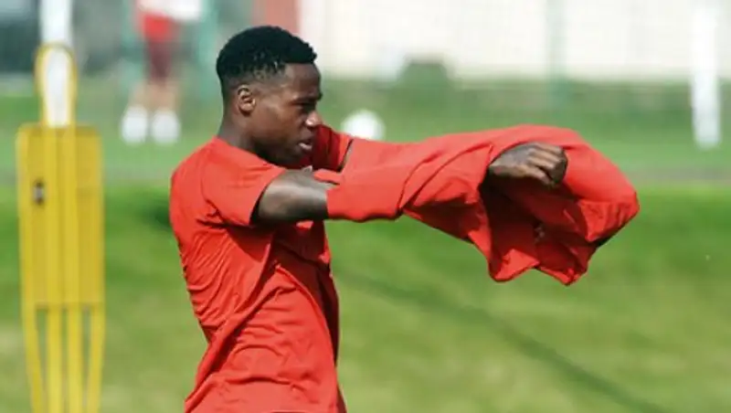 Женатый футболист «Спартака» поведал об отдыхе в стриптиз-клубах