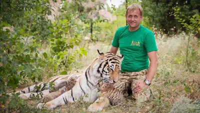 директор парка львов, фото - Новости Zakon.kz от 28.07.2022 22:02